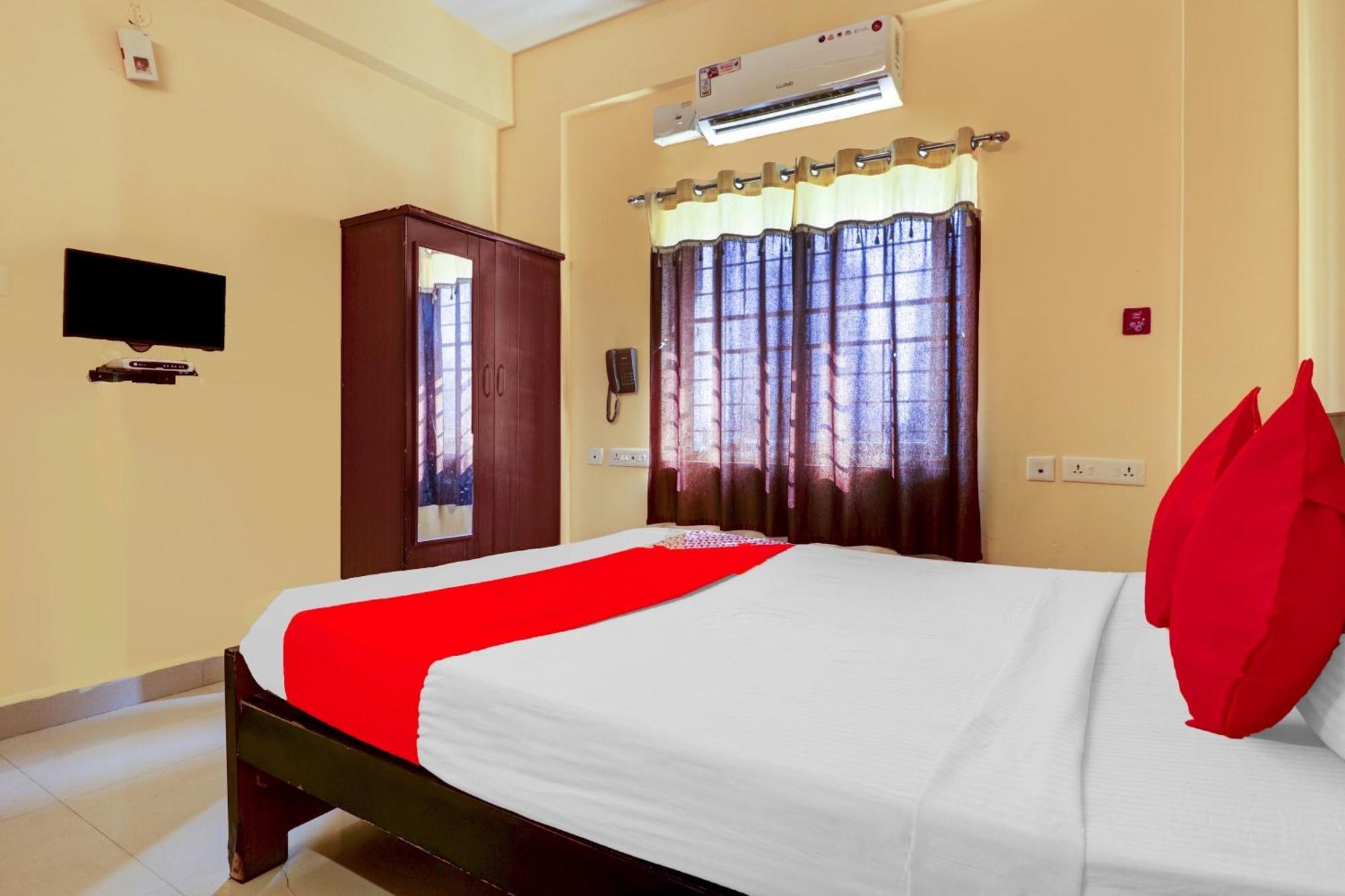 Super Oyo O Vsm Grand 4* Hyderabad