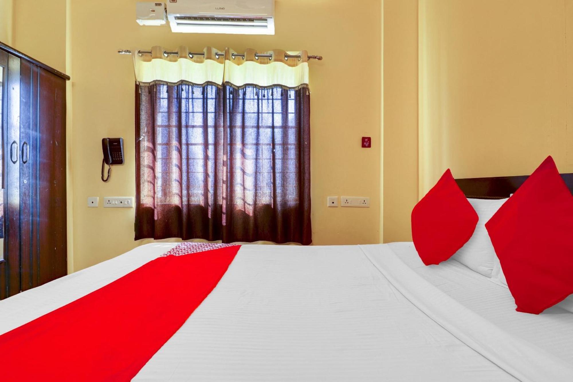 Super Oyo O Vsm Grand Hotel Hyderabad
